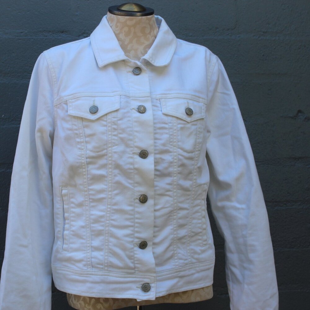 Old Navy classic denim jean jacket white size M